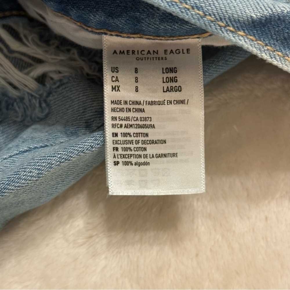 American Eagle Outfitters Women’sRipped Jeans - Picture 4 of 5